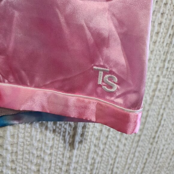 Taylor Swift Tie Dye Cotton Candy Lover Era Satin Pajama Shorts Plus Size 3X - Picture 4 of 13